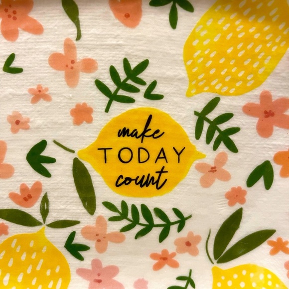 Mud Pie Lemon Cheese Plate - Picture 2 of 3